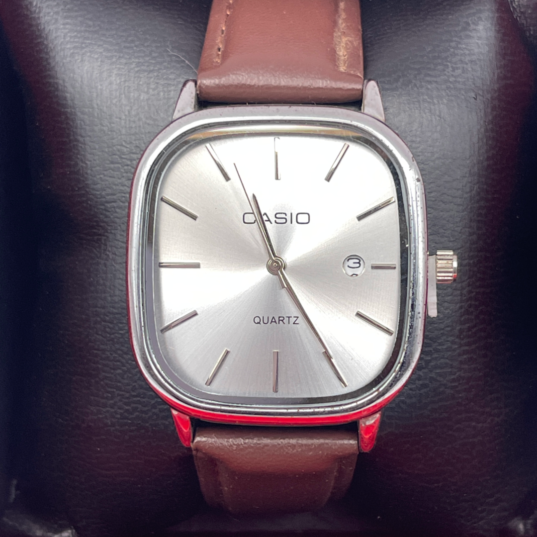 Casio Unisex Leather Wristwatch